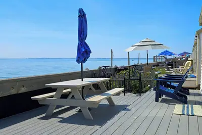 Image de 2bd Waterfront Cottage--Amazing Bay Views & Sunsets, End Unit, Direct Beach Access, A/C