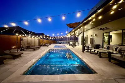 Image de Exclusive Retreats Desert Hideaway 6 Bedroom all Suites with private heated pool