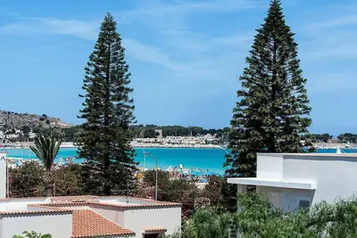 Image de Casa Del Blu Sole and Crespi - 2 apartments near sea