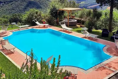 Villa Nicoletta - Large private villa with pool