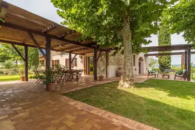 Image de Villa Orvieto - private villa with tennis and pool