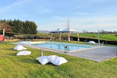 Image de Villa Luna - Umbrian farmhouse with private pool