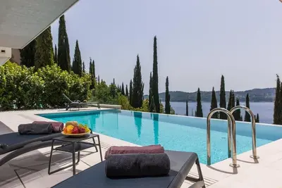 Image de Villa Radenka - Private villa with pool in Dalmatia