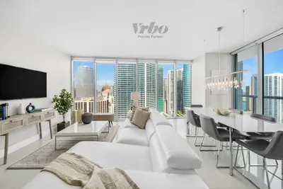 Image de Icon W Brickell Luxurious Ocean View 2br/2ba #3002