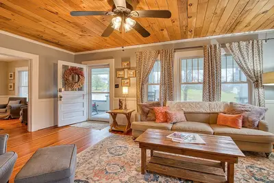 Ruby ~ Graceful Southern Lady