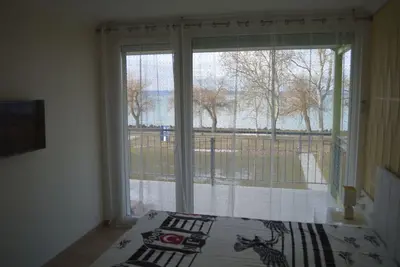 Image de Siófok Ezüstpart Granada 2 Közvetlen Vizparti 50 Méter Teljes Panorámás Apartman