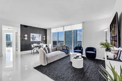 Image de Luxe Brickell Gem w/ Huge Balcony & Ocean Views
