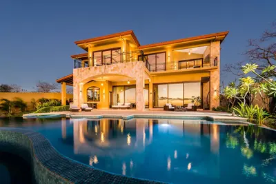 Image de Hilltop villa with an brilliant view over playa Grande and Tamarindo.