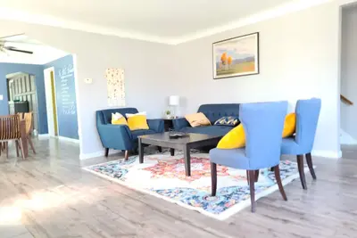 Image de Homely Townhouse close to downtown