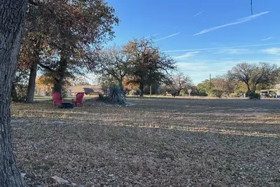 Image de Packsaddle Mtn Ranch Rv Camp Spaces Eclipse 2024 in Llano Lake Lbj Eclipse Path