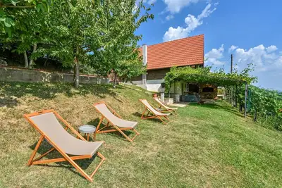 Image de Maison confortable Ă Vukovoj avec Wi-Fi