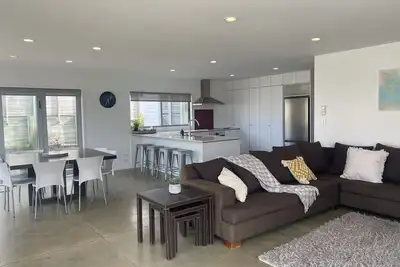 Image de Ruakaka Holiday Home Walk to Beach