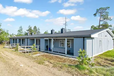 Saariseläntie 8 b 1 vaeltaja by Interhome