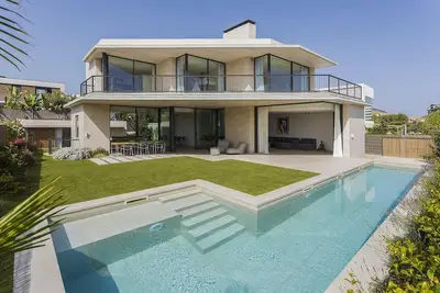 Image de Villa Sitges Al Fresco Design Ă 10 minutes Ă pied de la plage / 5 du Centre