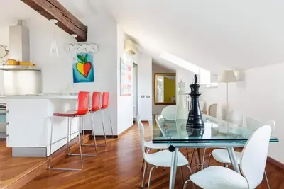 Image de Le Duomo à pied depuis un appartement de luxe