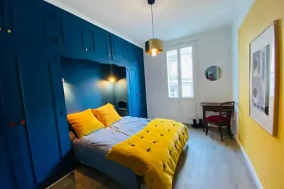 Image de 110 M² Avec Terrasse-solarium Intra Muros