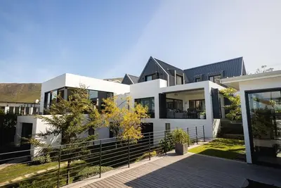 Image de Hoy House - Tranquil Luxury at This Coastal Retreat