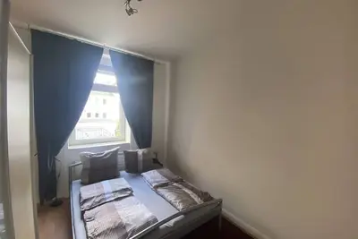 Image de Ruhige Gemütliche Altbau Apartment/fewo in Zentraler Lage