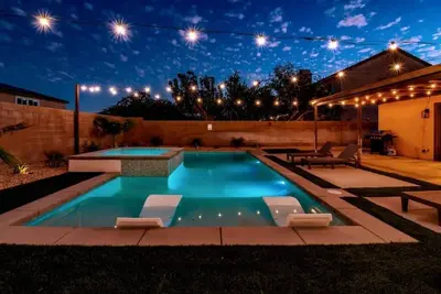 Image de Coachella Oasis w Salt Pool/Spa, 5 min to festival