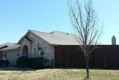 Near At&T Stad. , Globe Life, 6Flags, 4bdrm!