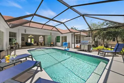 Image de Salt Pool Oasis: 5 Miles to Beaches 4bd\/3ba