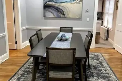 Image de Modern Charm in Hartford