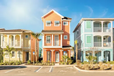 Image de Sunkissed Cottage with Private Pool near Disney with Margaritaville Resort &.