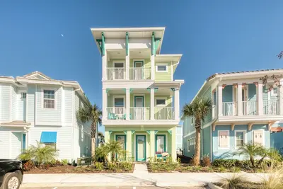 Image de Vibrant Cottage with Private Pool near Disney with Margaritaville Resort &.