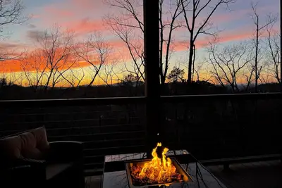 Image de Peaceful, Private Cabin in Pigeon Forge