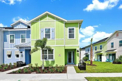 Image de Lime Green Villa near Disney with Margaritaville Resort & Island H20 Waterpark.