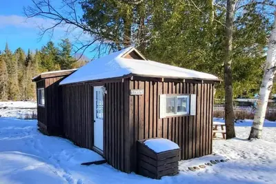 Image de Lois’ Cabin