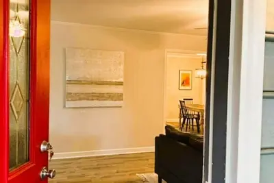 Image de Chestnut and Bay - perfect for equine and golf events - ask about discount