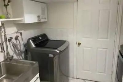 Image de Modern 2 bedroom apartment in downtown Mississauga