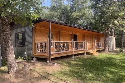 Image de Private and Peaceful Patrick Lake Cabin