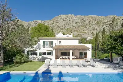 Image de Peaceful 5 Bedroom Vacation Villa With Pool, Mallorca Villa 1466