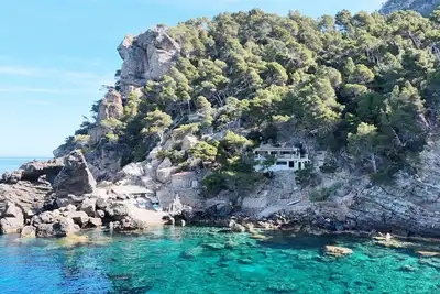 Image de Maison de vacances 'Villa Banyalbufar' face à la plage avec vue sur la mer
