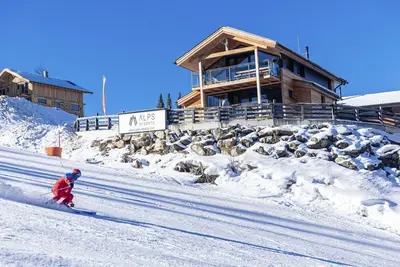 Image de Bel appartement dans une maison de vacances avec Wifi, bain Ă remous, Tv, terrasse et parking