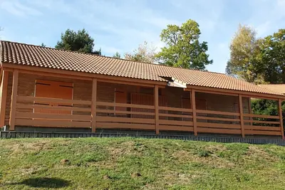 Image de Chalet Dahlia  avec vue sur la montagne, piscine partagée et Wi-Fi