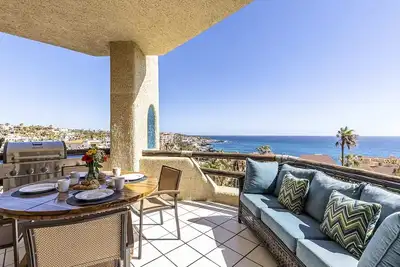 Image de Oceanfront Community with Views & Outdoor Terrace