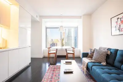 Image de Luxe Tribeca 1br w/ Doorman, Gym & Roof Deck, by Blueground