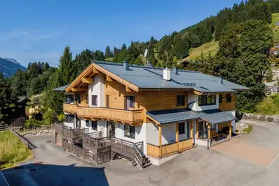 Image de Apartement au bord de la piste de ski & terrasse