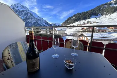 Image de Appartement Mittelberg in Aparthotel, Kleinwalsertal, Summer & Winter Sports