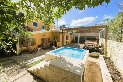 Image de Discover the epitome of city living in this 3bedroom villa
