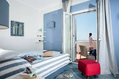 Image de Porpora Apartment with sea view located inside the Residence le Ruve Bianche with swimming pool and private beach