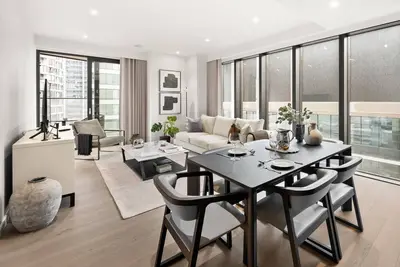 Image de Stylish two bedroom apartment with river views in Docklands
