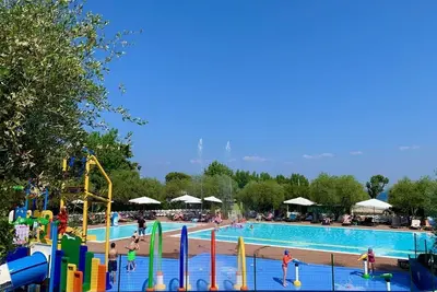 Ferienpark Della Colombaia Mobilehome Panorama Spa für 6 Personen