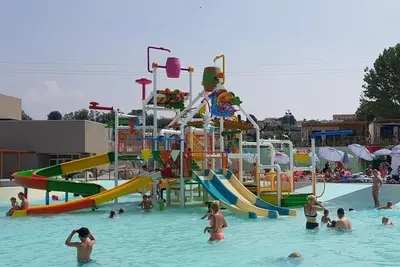 Image de Feriendorf Cisano Diamante fĂĽr 6 Personen