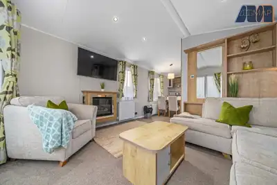 Image de 2 Bed Holiday Home with Starlink Internet