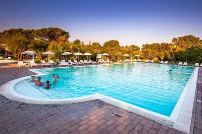 Image de Feriendorf Le Tamerici Mobilehome Asinara für 5 Personen