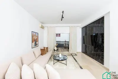 Image de Le Parfait Ii : Bord de mer, central et luxueux